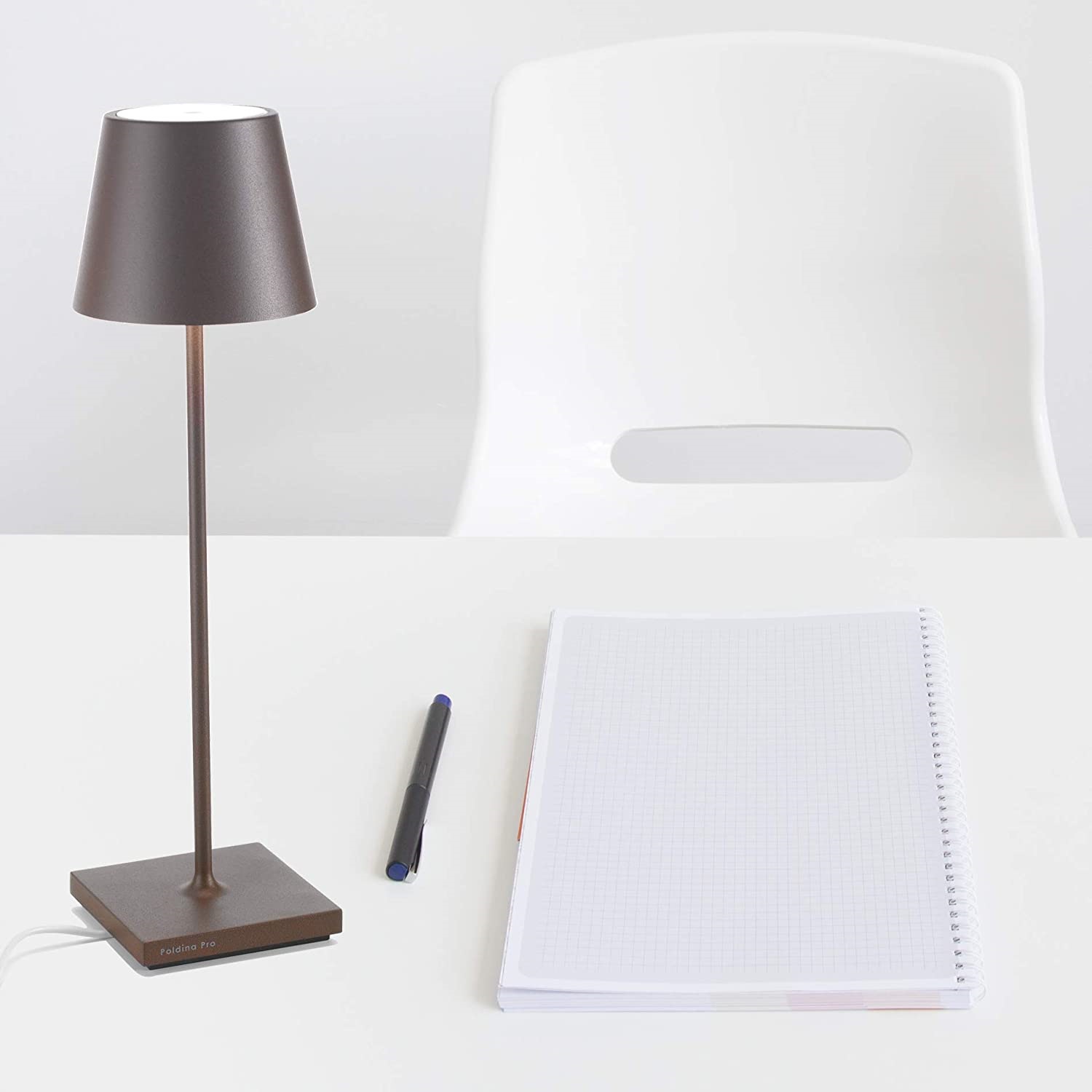 Lampe-de-table-LED-Zafferano-Poldrina-Pro
