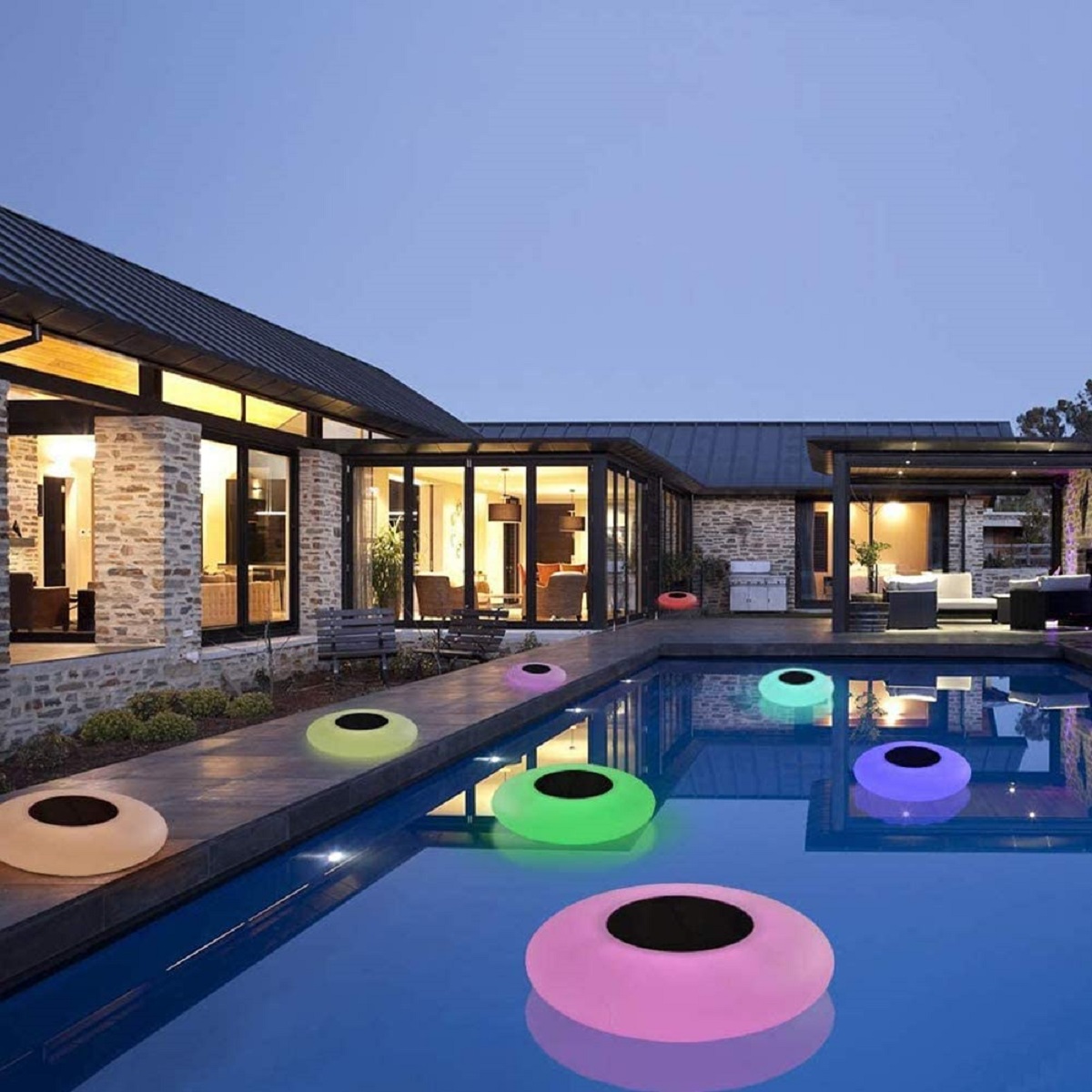 Lampes-solaires-Ronde-Piscine
